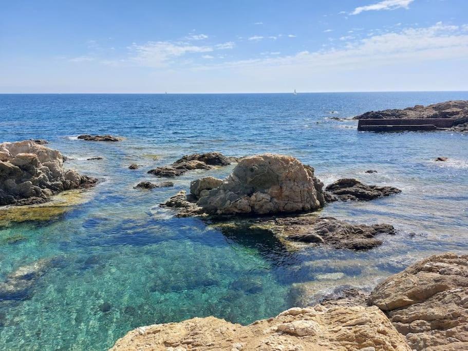 Charmant Mazet - Plage A Pied Saint-Peire-sur-Mer Bagian luar foto